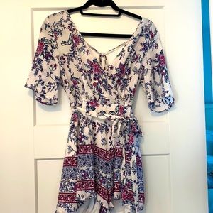 NWT Francesca’s romper